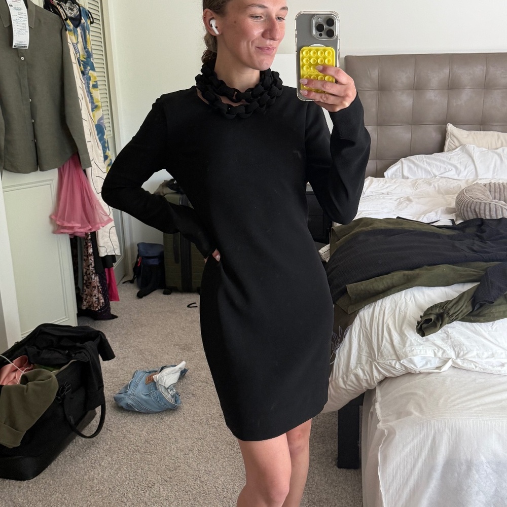 Diane von Furstenberg | Chic Black Long Sleeve Dress w/ Linked Neck Detail